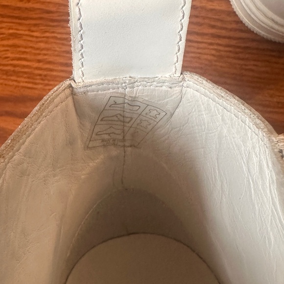 Jimmy Choo | White and Silver Star High tops - Picture 10 of 13